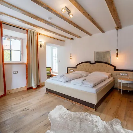 Biber Art 2 Apartment